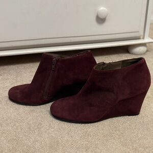 Women's Aerosole suede purple Ankle Boots wedge